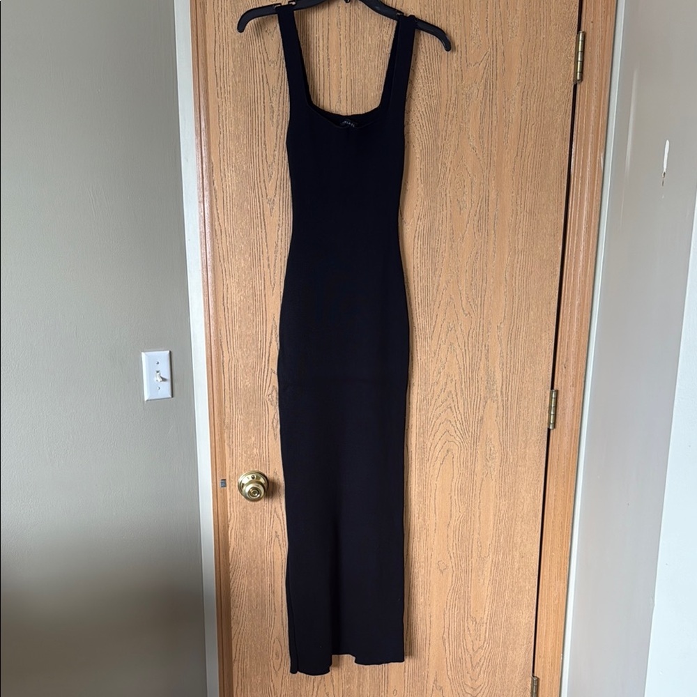 JLUXLABEL Black Bodycon Maxi Dress Scoop Neck Sleeveless